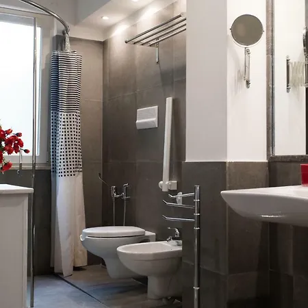 Gasthuis My Way - - - Palazzo San Matteo Palermo