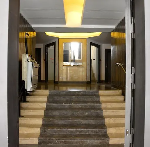 Πανσιόν My Way - - - Palazzo San Matteo 4*