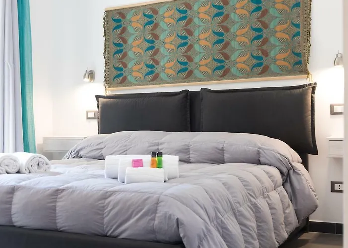 My Way - - - Palazzo San Matteo 4*